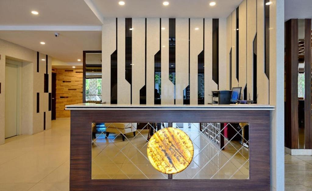 Hotel Park Grand Chandīgarh Εξωτερικό φωτογραφία